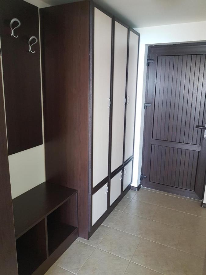 Family Hotel Venera Kavarna Exterior photo